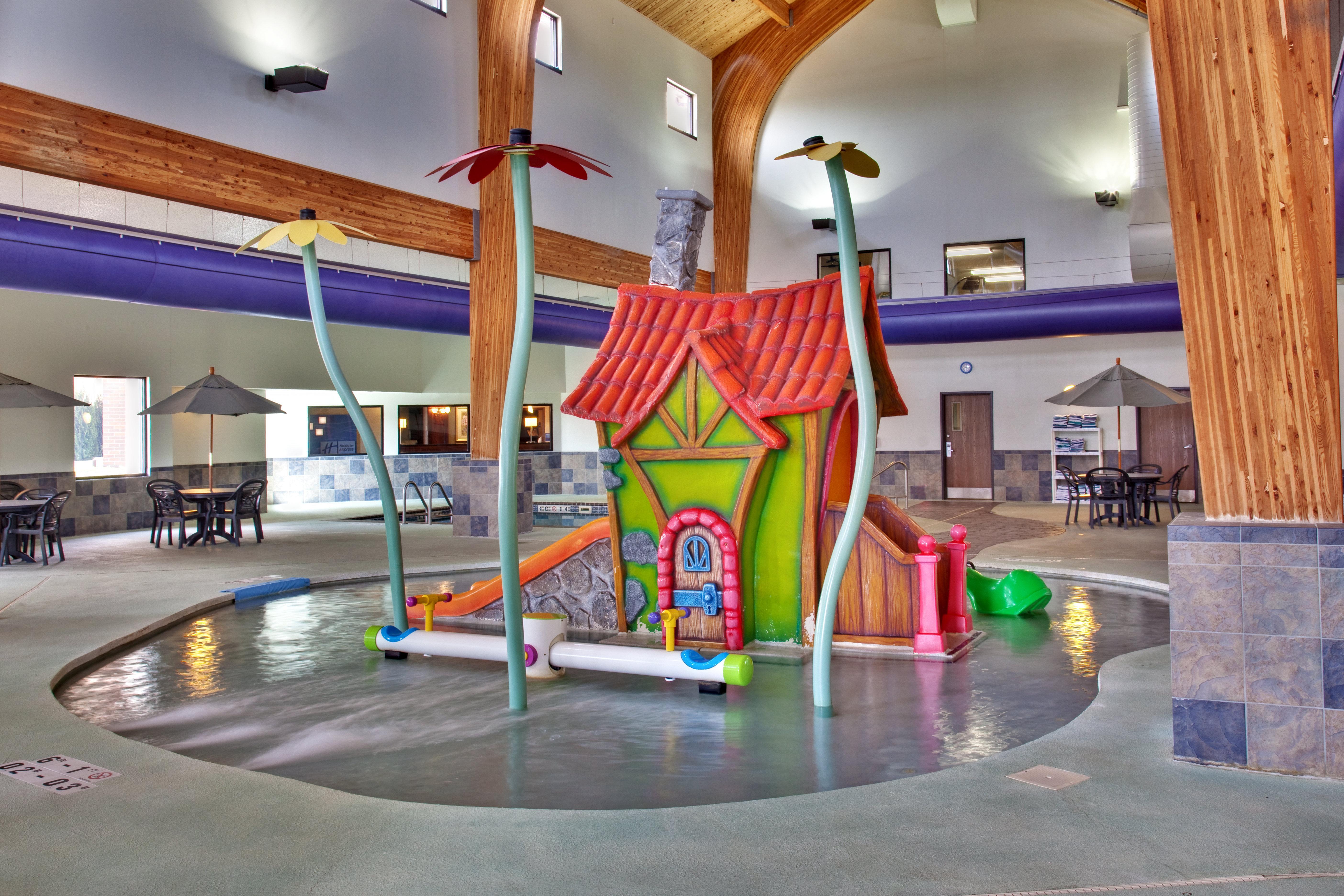 Best Western Watertown Inn & Suites Bagian luar foto